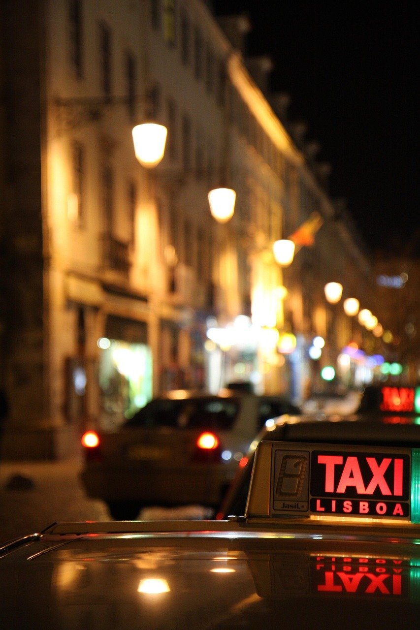 taxi, portugal, lisbon, downtown, street, nightlife, night, lights, taxi, taxi, taxi, taxi, taxi